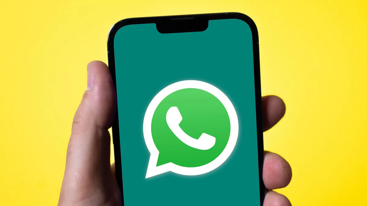How to Check WhatsApp Online Status? Methods for Checking on Both Mobile and Desktop